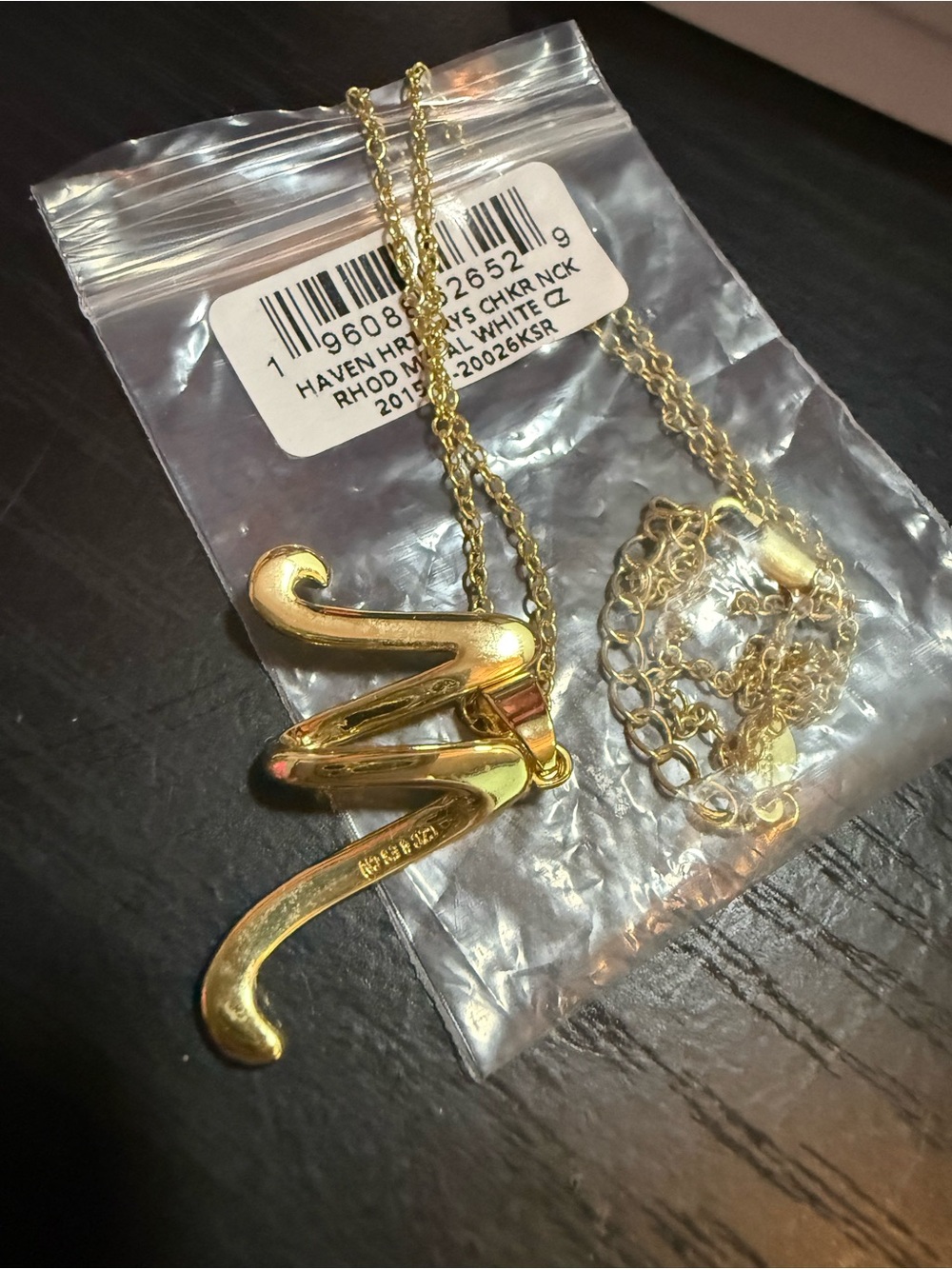 Haven Heart Gold Tone Initial M Pendant Necklace, NEW in original packaging - Picture 2 of 3